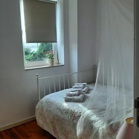 Rosa Dos Ventos- Retiro No Coracaeo De Belem * Lisbon